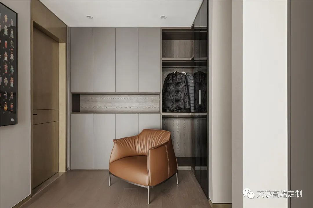 188㎡轻奢改造,打造最具艺术感的居酒屋