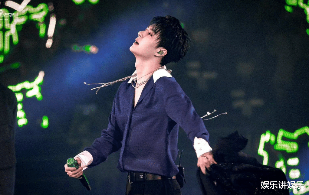 王一博|王一博参加《街舞》名号终定，引人注目，粉丝：招商工具人而已！