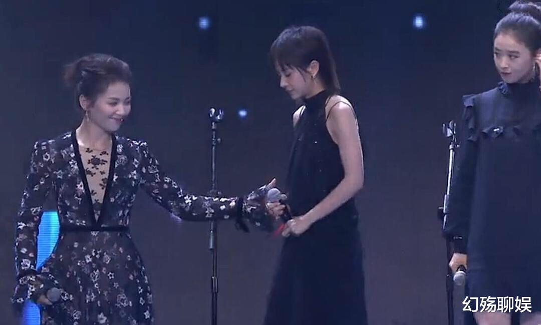 唐嫣|娱圈塑料姐妹花,有人靠闺蜜上位,有人背后插刀,最后一对最伤人