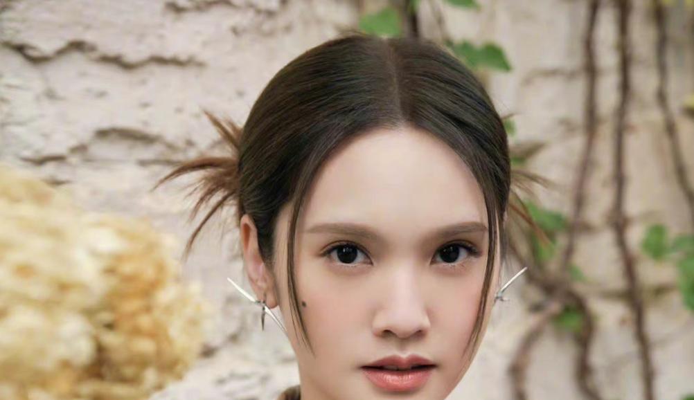 杨丞琳|杨丞琳说李荣浩画的不是她本人，网友：确实不像，李荣浩出轨实锤