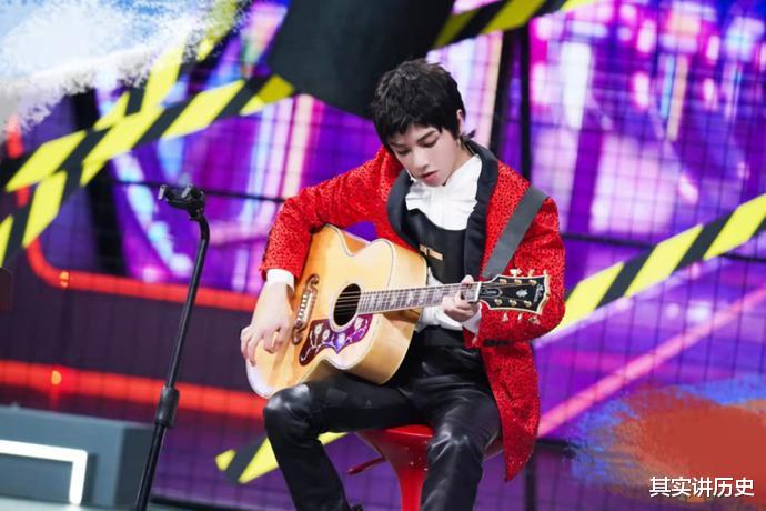 张韶涵|偶像歌手跟实力派差距明显！华晨宇与张韶涵合唱，实力完全被碾压