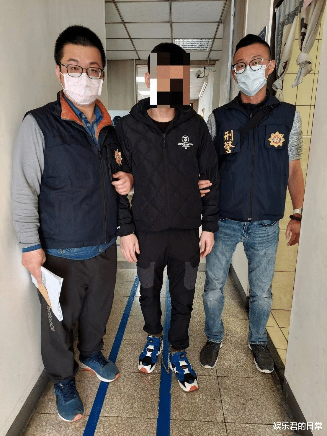 林志玲|知名男演员被抓捕现场曝光！戴脚链略显颓废，曾恐吓林志玲师妹