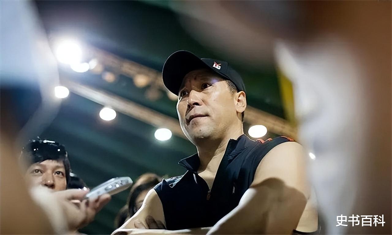 沉香如屑|李永波恋爱8年娶小6岁娇妻，卸任后种榴莲，今身材发福两鬓斑白