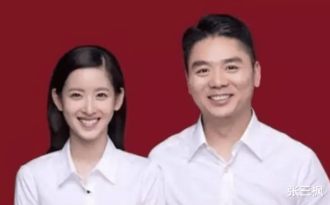 章泽天|结婚8年奶茶妹妹怀2胎,与刘强东逛打折超市,3点端倪被疑是摆拍