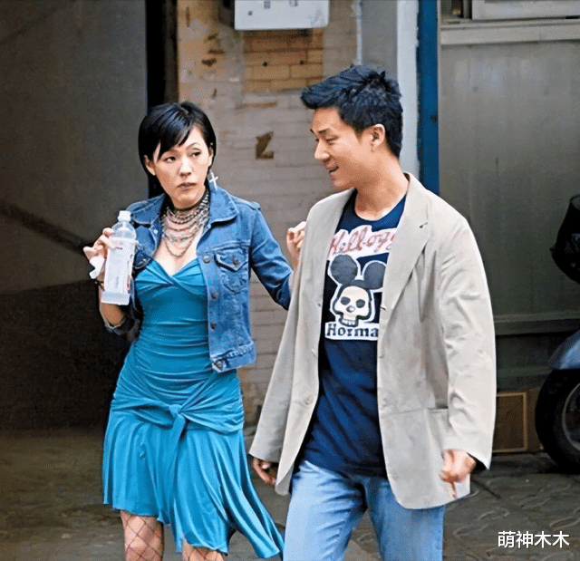 小S|汪小菲风波烧到小S,狗仔称许雅均跟汪小菲半斤八两,只是还没离