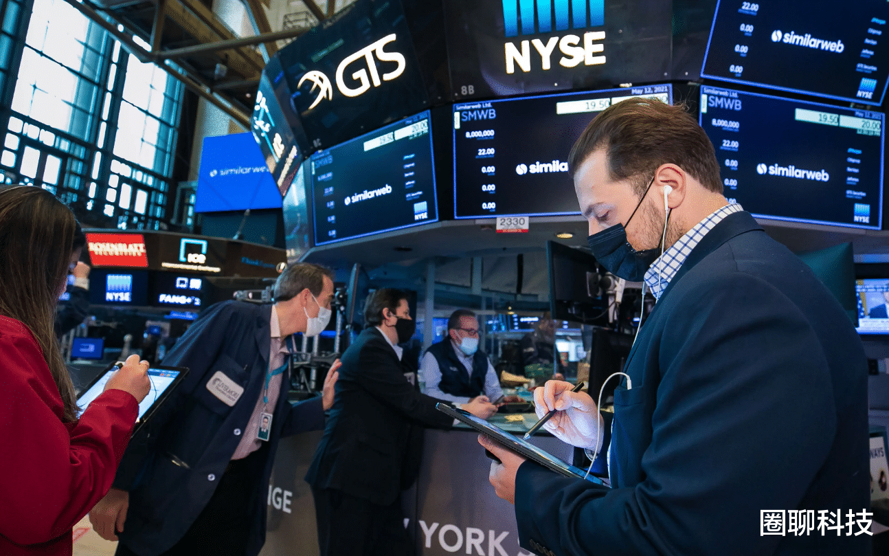 javascript|无差别语音监听?华为扯下了老美的“遮羞布”!