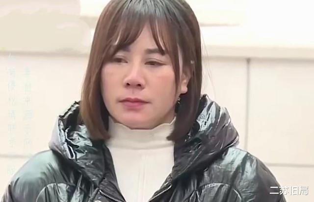 抖音|?回顾：领证当日男方出轨，卧室里不堪画面，被未婚妻一家亲眼目睹