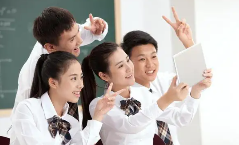 招聘|“体测”纳入茅台酒厂招聘条件，六险二金年薪30万，网友：我行