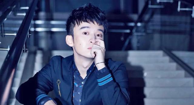 孙怡|好突然！董子健孙怡官宣离婚，女方7月曾用“远离男人”手机壳