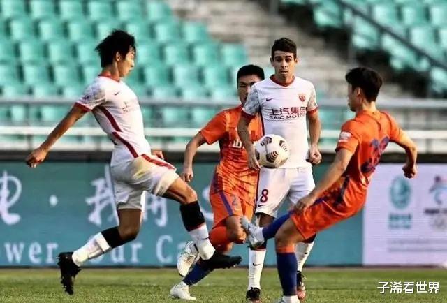 中國(guó)女足|上午11點(diǎn)！郝偉迎來利好，山東魯能做出最新決定，化解上港挖角