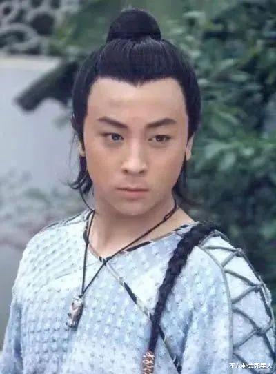 校园欺凌|一天10个瓜，承认生子，当街亲吻，校园暴力，喜怒哀乐全齐了