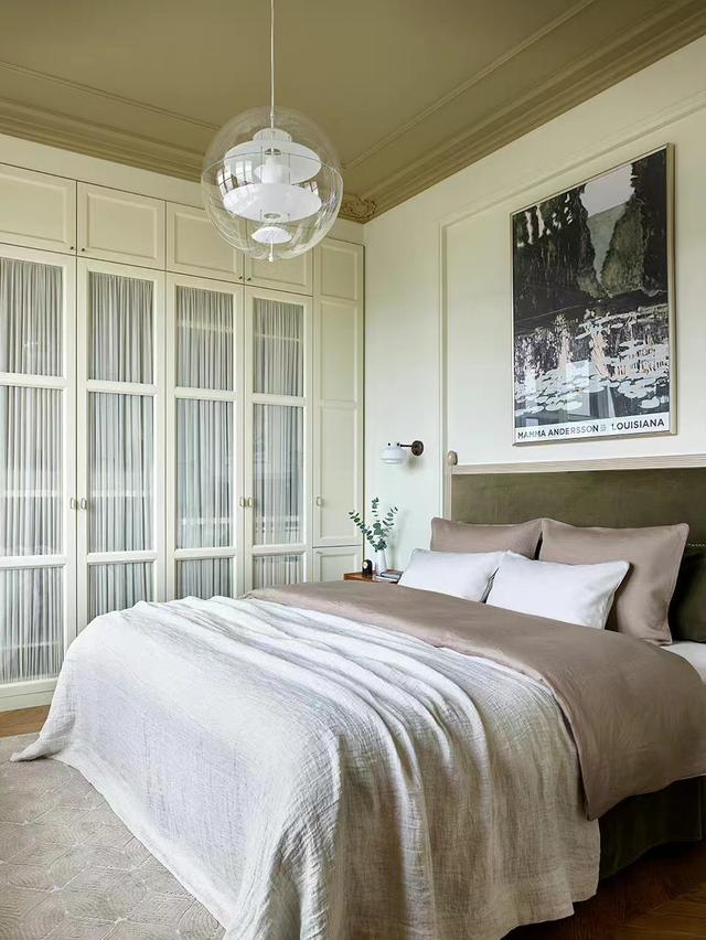 俄罗斯女主65平的家,色彩搭配软装家具,那叫一个高级有气质。