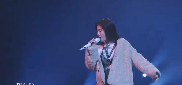 颖儿|六大卫视春晚:Baby客串主持,张碧晨华晨宇隔台相望,吴莫愁复出