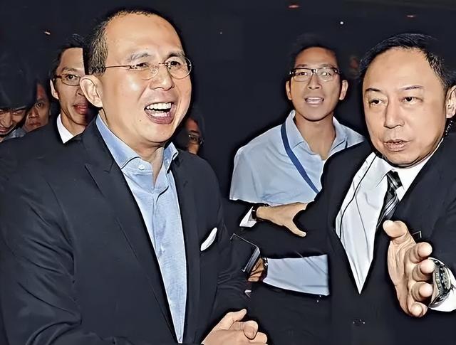 梁洛施|“豪门弃妇”梁洛施：给李嘉诚生3个孙子，接班人却被26岁女孩抢