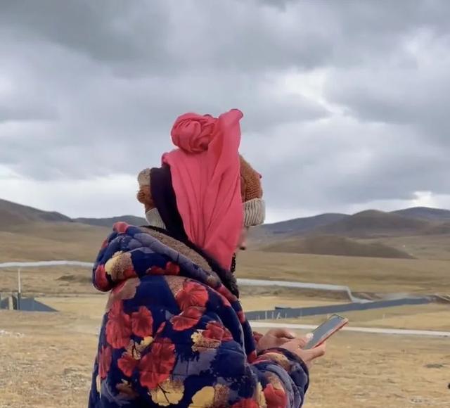 从大厂裸辞之后,她搬进了7m2的房子