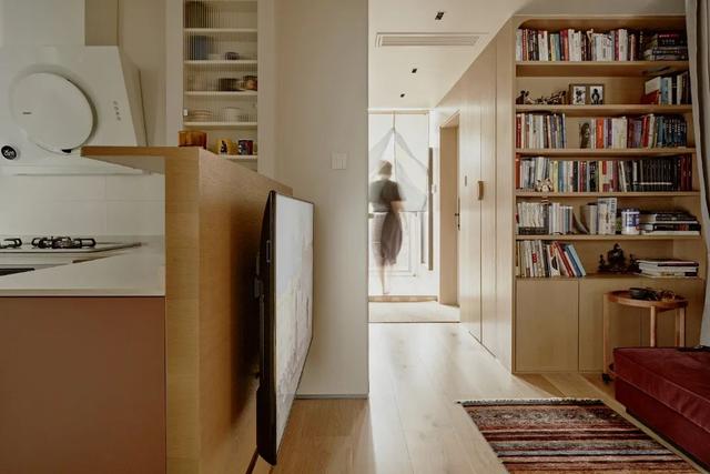 上海一户人家,因太会布置而走红,把46㎡老房装得堪称收纳教科书