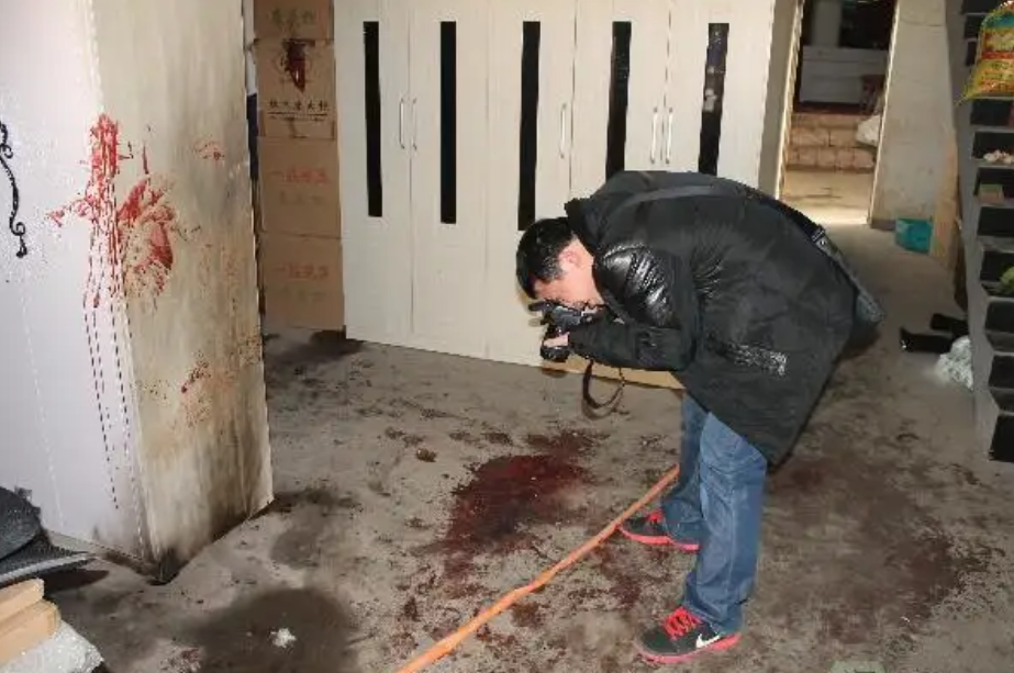 2009年,江苏一女销售继承遗产,引起公安怀疑,逮捕后被判死刑
