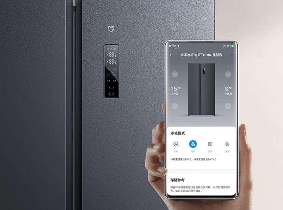 耳机|智能设备无脑加装屏幕,是行业内卷压力下的闹剧