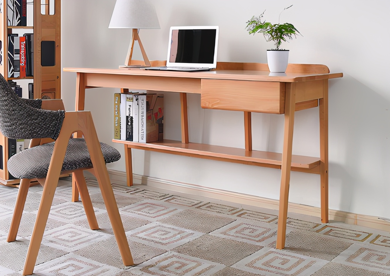 哪种实木家具经济又实惠?老师傅告诉你4种,耐用性价比还高