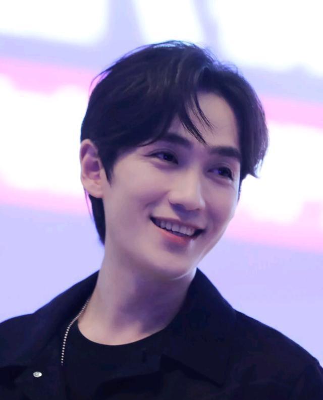 朱一龙|梁朝伟是朱一龙的禁忌？还有一个人比朱一龙还像梁朝伟