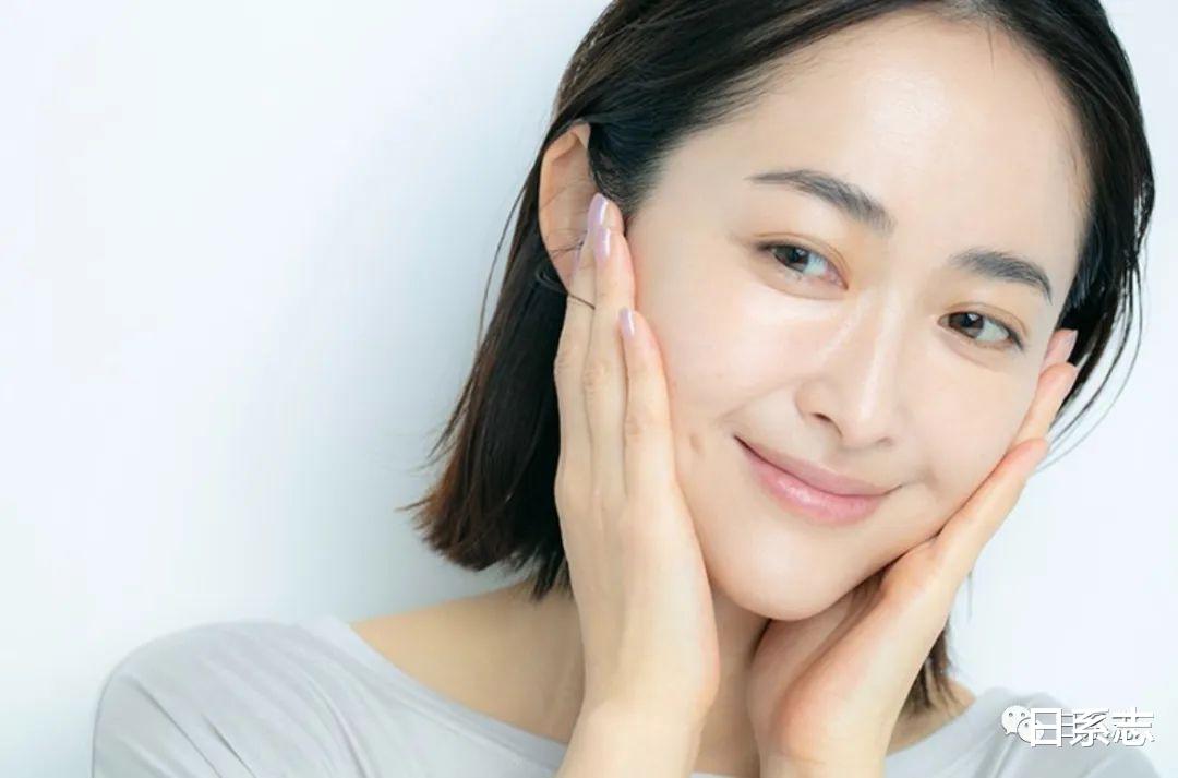 秋冬皮肤变干、变敏感,怎么有效护肤和化妆?