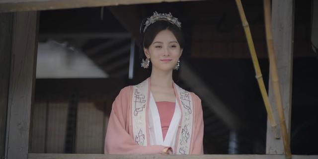 张维娜|《嫣语赋》中的32岁张维娜，已经开始出演母亲角色，打脸了多少扮嫩演员