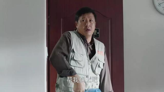 何冰|分界线：何冰晚节不保？播出仅两集，观众差评理由出奇的一致