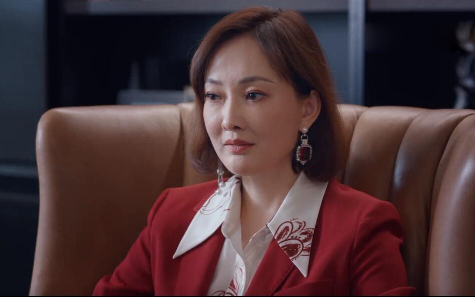 靳东|靳东新剧热播，七位女主演天然脸与硅胶脸对比明显，优雅老去挺好