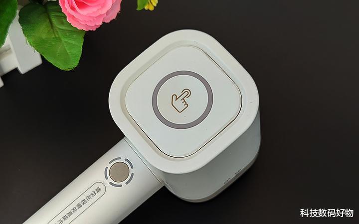 大宇毛球修剪器M4,颜值高有质感功能齐全,家家户户需要它