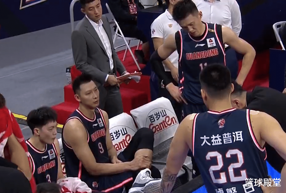 广东男篮|广东碾压浙江！杜锋2应变成功臣，威姆斯制霸赛场，阿联状态回暖