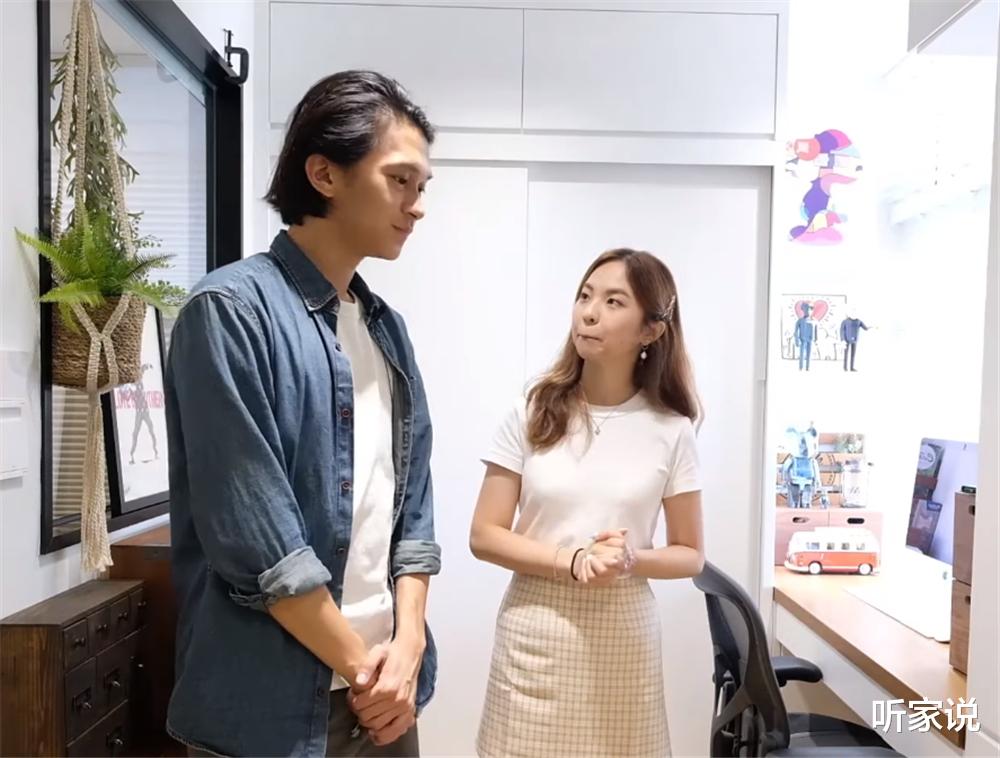 香港小夫妻买下36㎡蜗居,利用“钻石房”做斜客厅,两人住太爽了