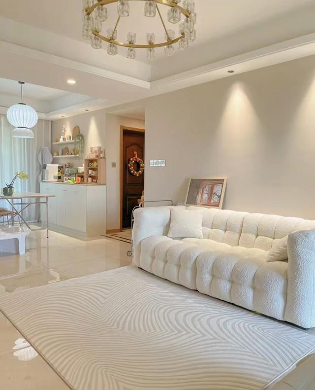 湖北夫妇晒出自家90内部照,不豪华,却是很多家庭的榜样