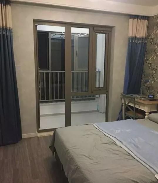 晒晒老婆35万装修的新房,简单却温馨,参观者快把门槛踩破了!