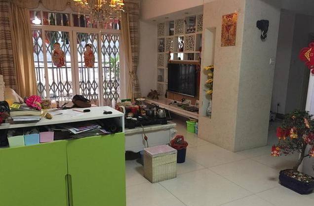 |贪便宜买了一套小复式楼,住了一年多,现在肠子都悔青了!