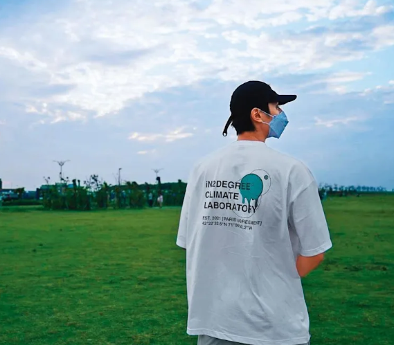 张轩睿|与Selina分手后张轩睿被曝新恋情，女方年轻漂亮，经纪人发声默认