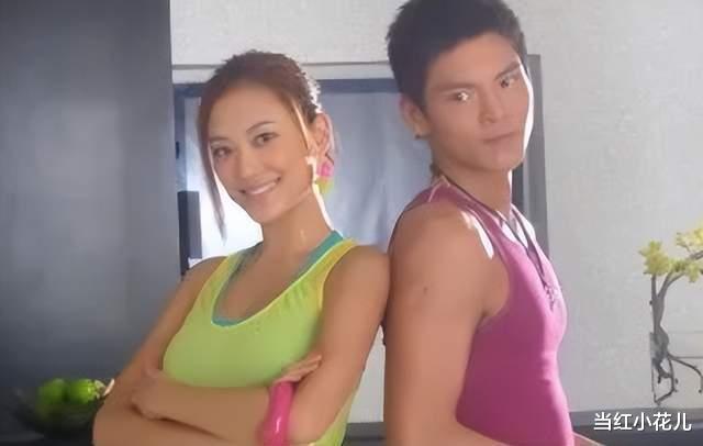 应采儿|应采儿嘲笑程莉莎脸太僵,被网友们吐槽没分寸