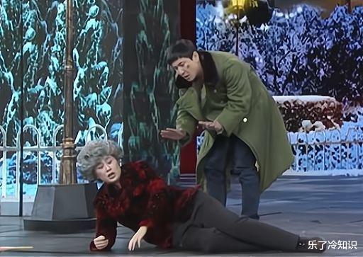 春晚|历年春晚上的失误，有的瞎编成了经典，也有导演被甩锅！