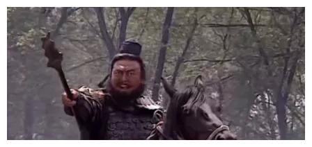 李靖飞|老版张飞的饰演者李靖飞更受国人尊敬