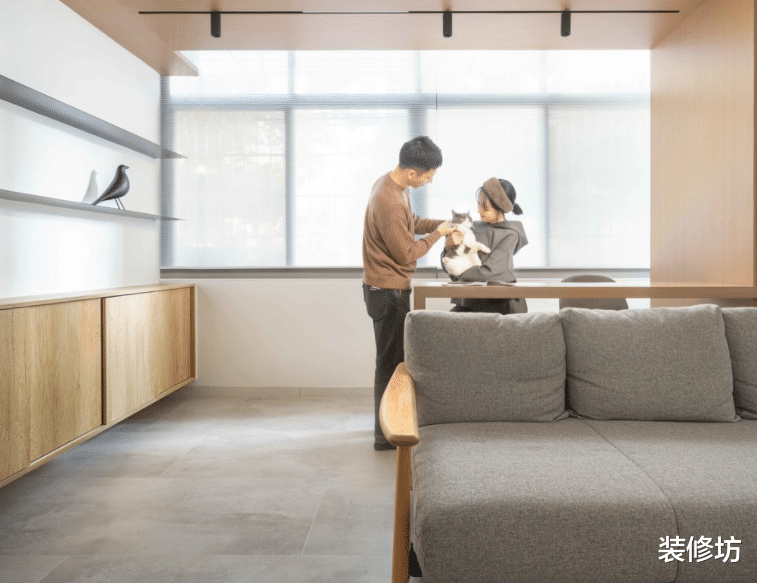 老房子大变身,60平也拥有翻倍收纳区,还有家庭小影院