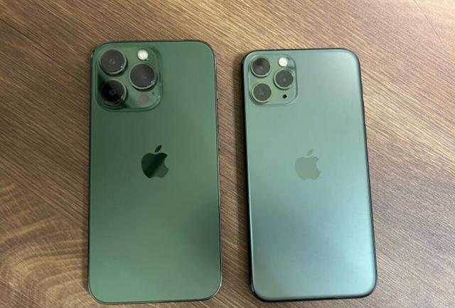 苹果|iPhone14来了!这位女果粉坚持买iPhone13,说出原因后被赞聪明