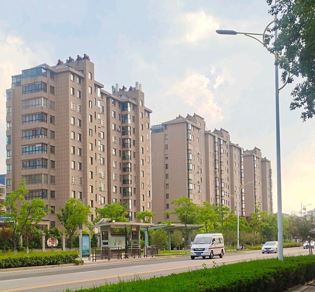 门窗|房地产春天来了?六月销售数据大增,房价能进一步上涨?