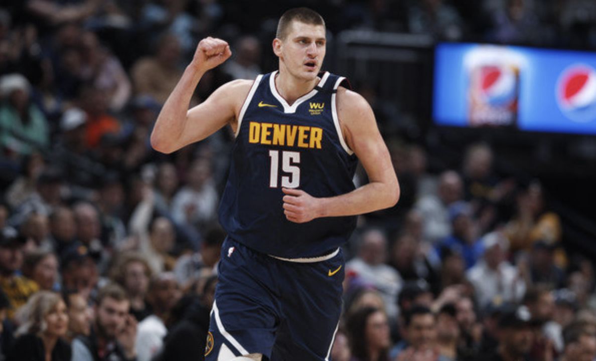 迈克尔·乔丹|NBA季后赛效率值最高的十大球星：詹姆斯第3，乔丹登顶