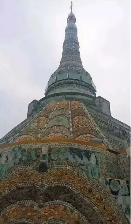 翡翠|带你看最壕气的大桥,镶嵌了7777块翡翠!