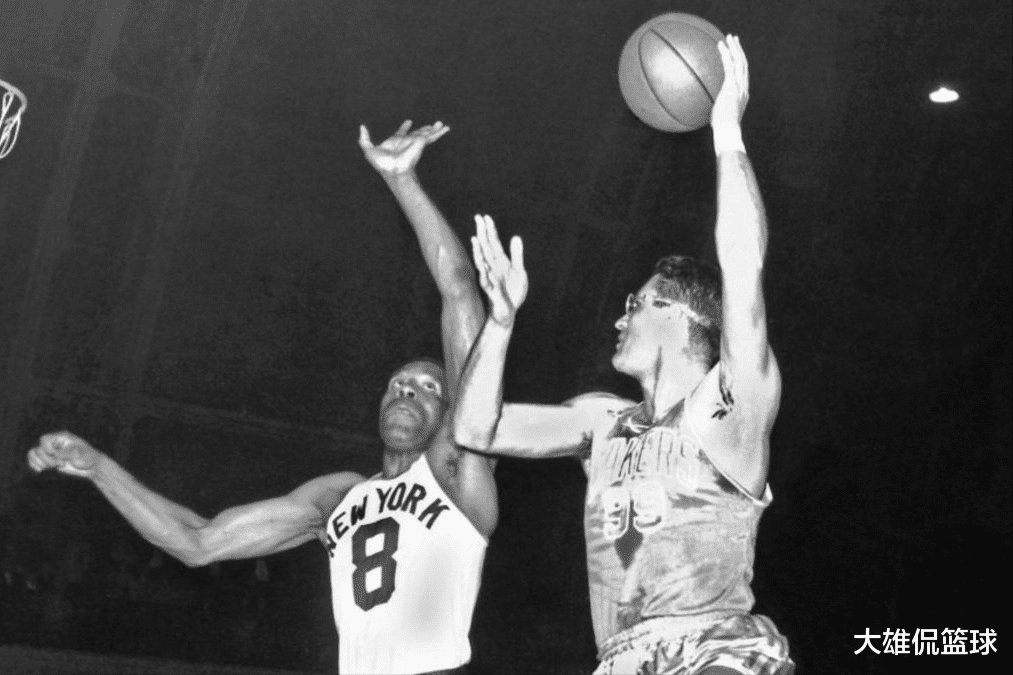 湖人队|美媒列出效力湖人3个赛季以上场均得分最高的十人,詹姆斯有望第1