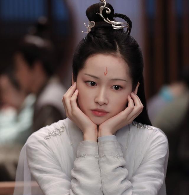 除了成毅,琉璃这10位演员也演了《沉香如屑》,包括无支祁和紫狐