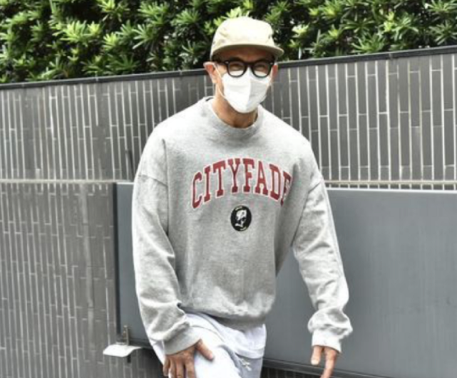 大S|大S老公隔离结束首露面，已接受完检测，将回大S豪宅与妻子见面