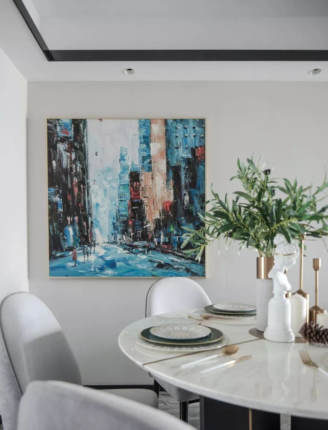 135㎡现代轻奢风婚房,被总说是效果图,其实你家也可以这样