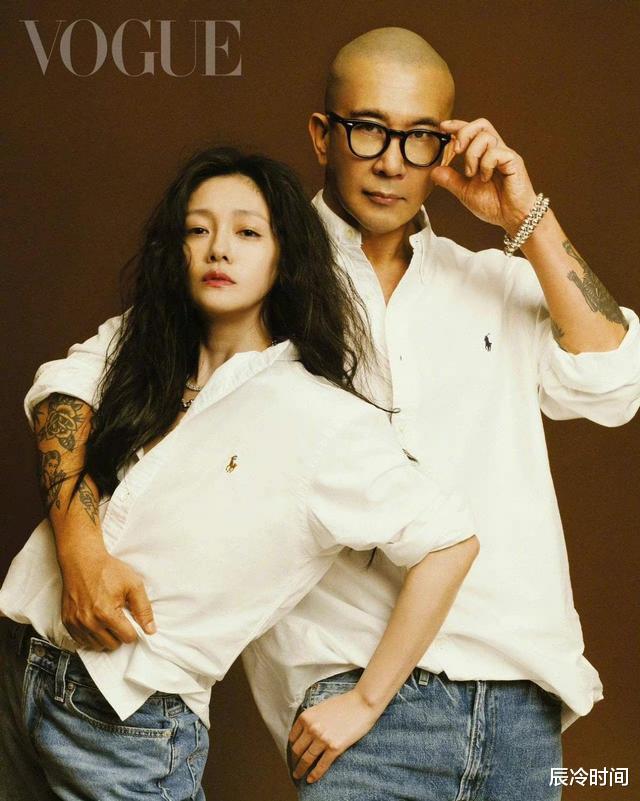 汪小菲|汪小菲杠上具俊晔？他看似突然的“发疯”，可不止因为床垫