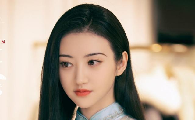 景甜|又一新剧将至,豪华主演阵容成亮点,名导坐镇,有望再现收视狂潮