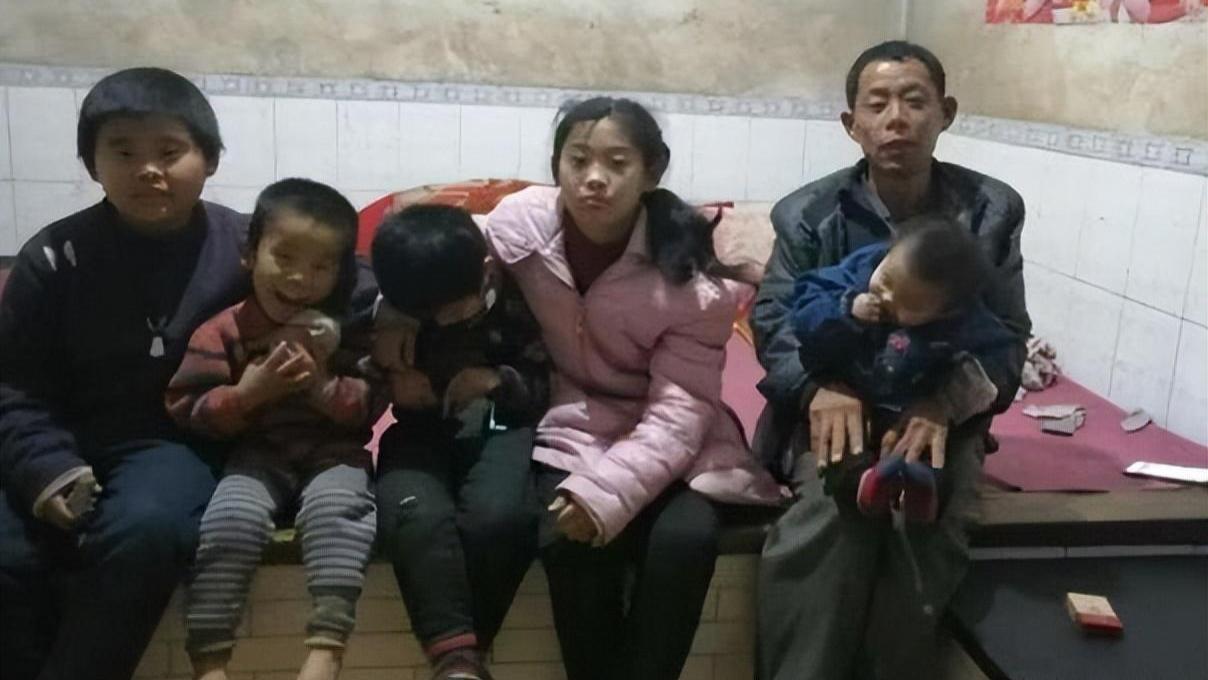 江西夫妻洗澡时意外身亡，留下8个娃！